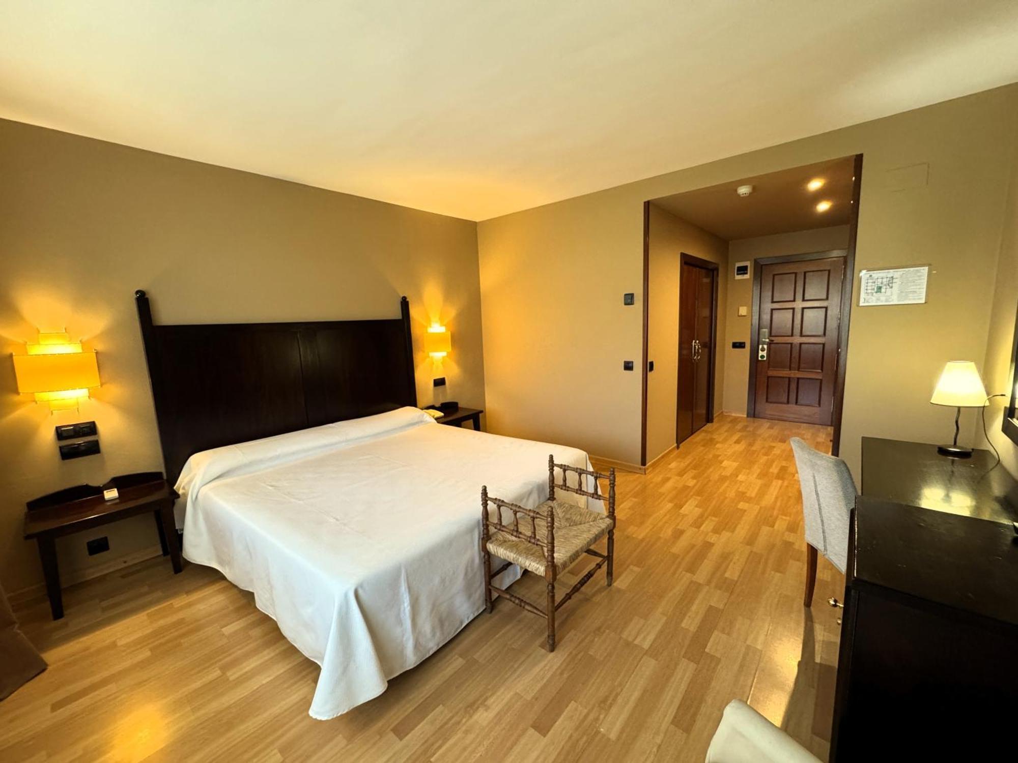 Hotel Cotiella Campo  Extérieur photo