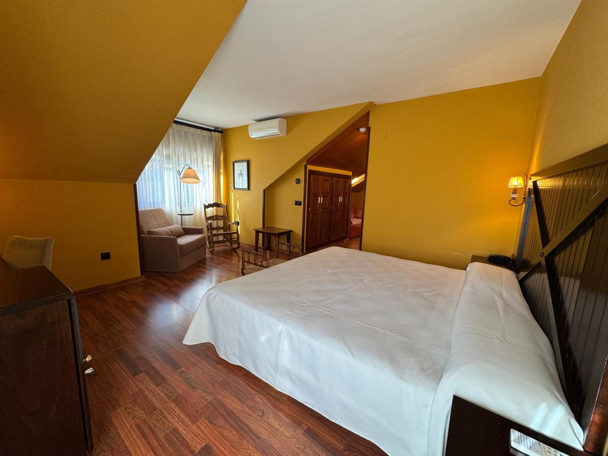 Hotel Cotiella Campo  Extérieur photo