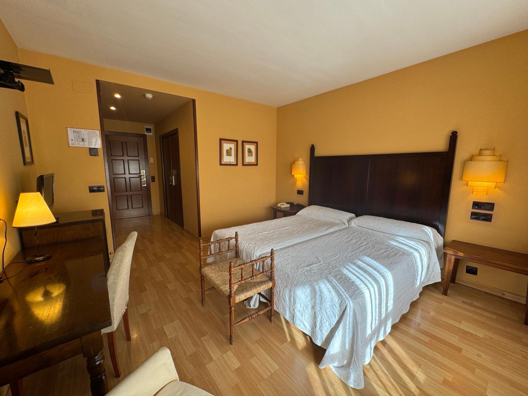 Hotel Cotiella Campo  Extérieur photo