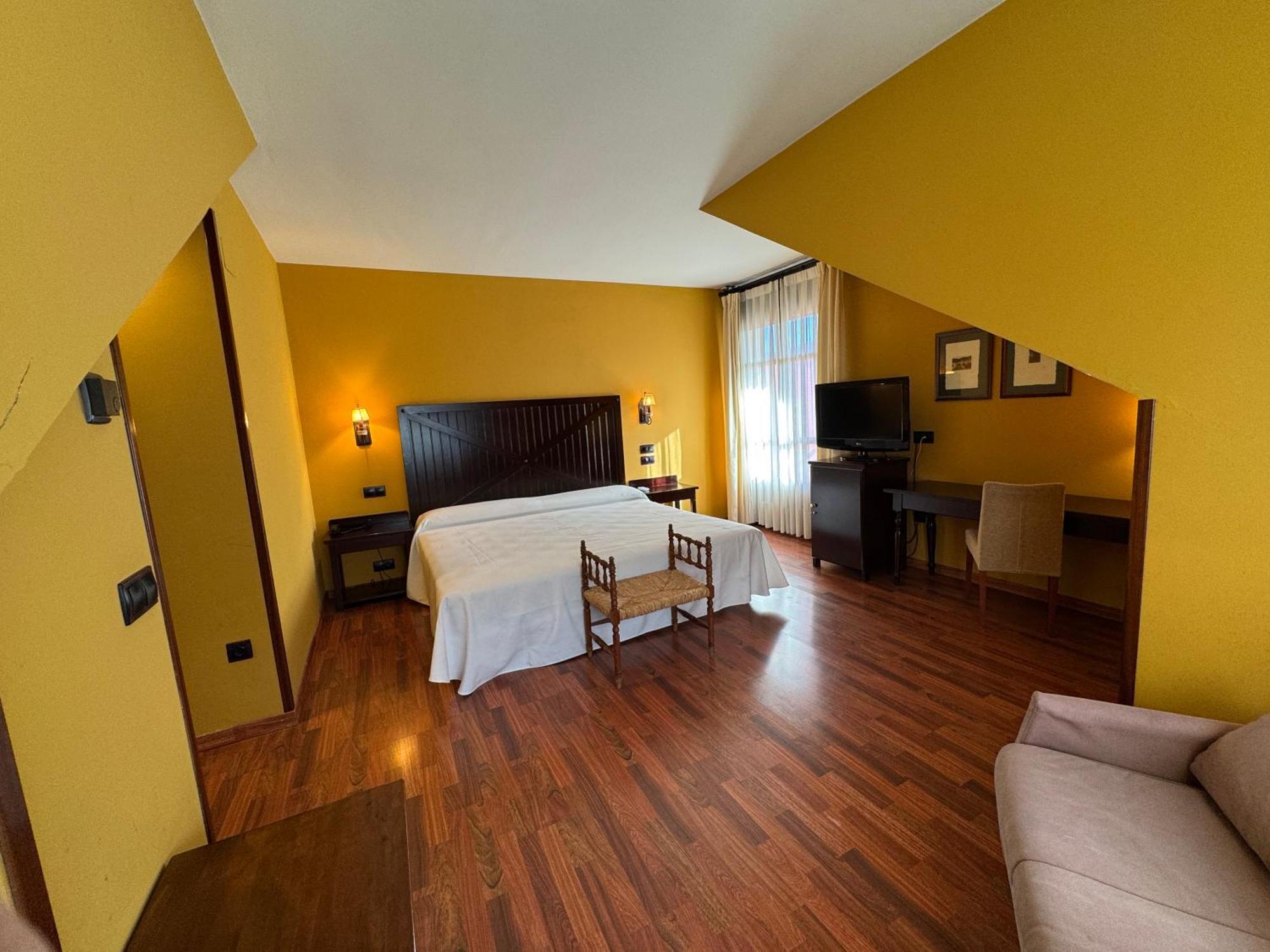Hotel Cotiella Campo  Extérieur photo