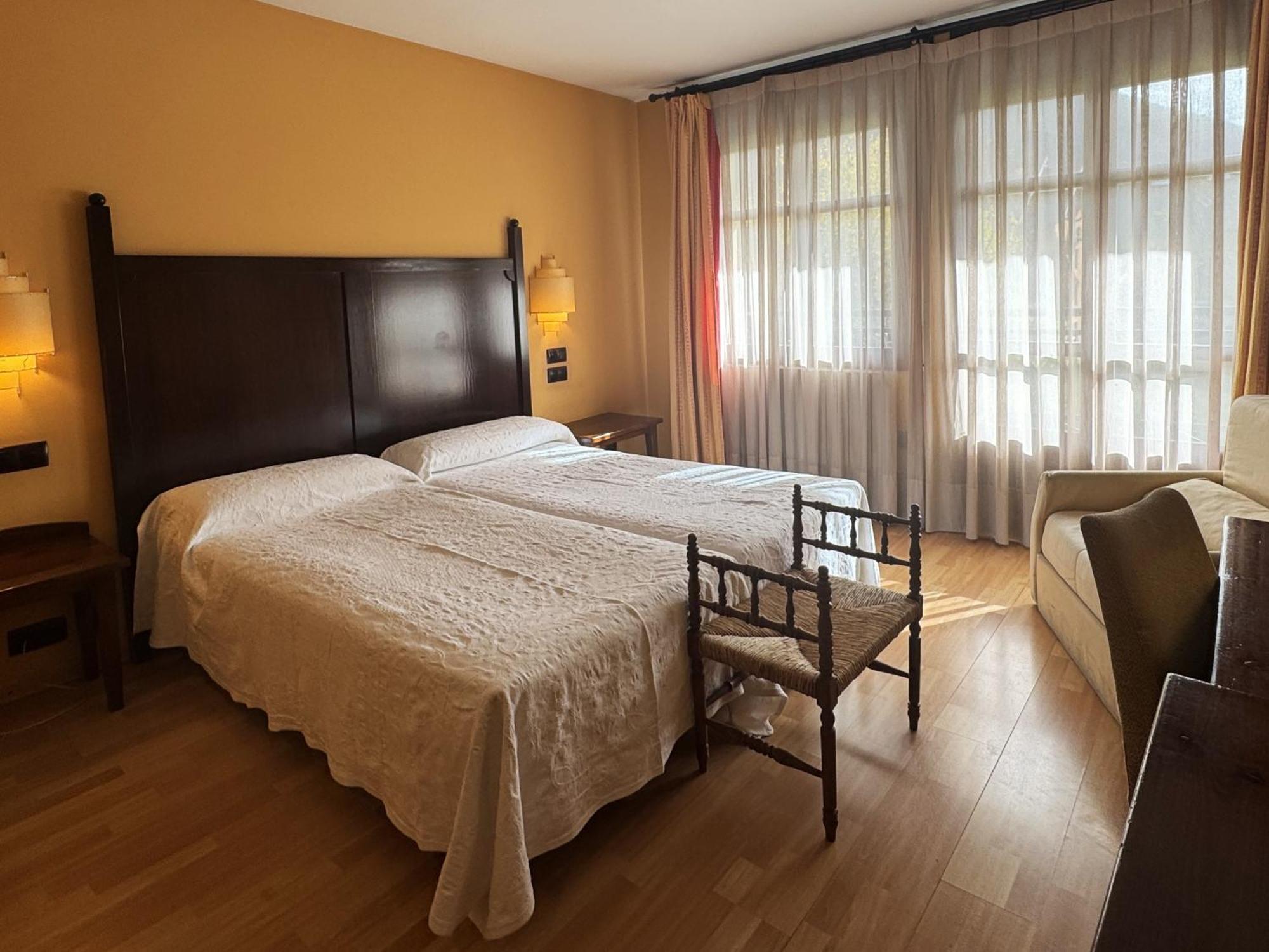 Hotel Cotiella Campo  Extérieur photo