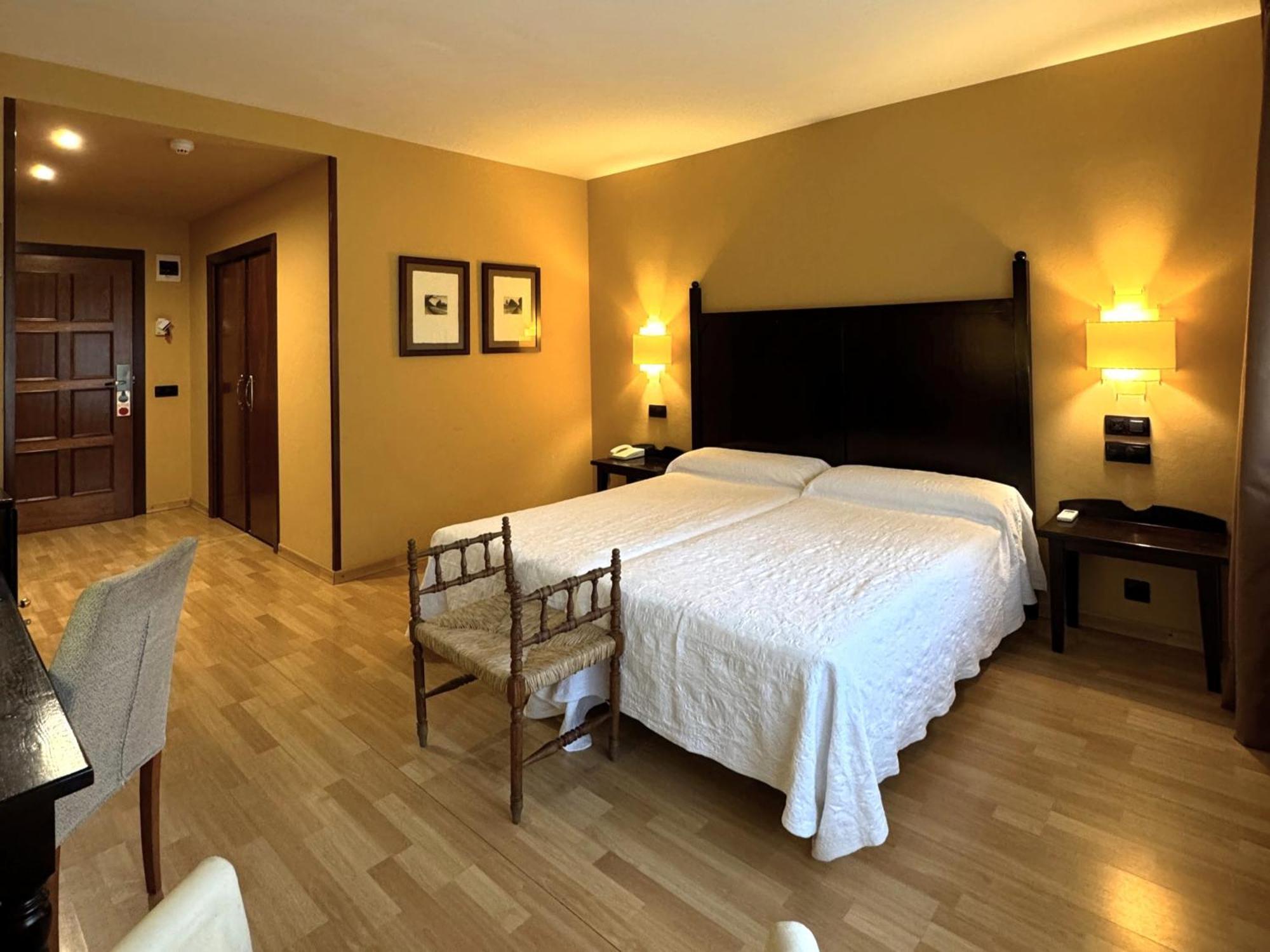 Hotel Cotiella Campo  Extérieur photo